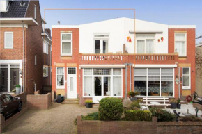 Zeestraat Apartment